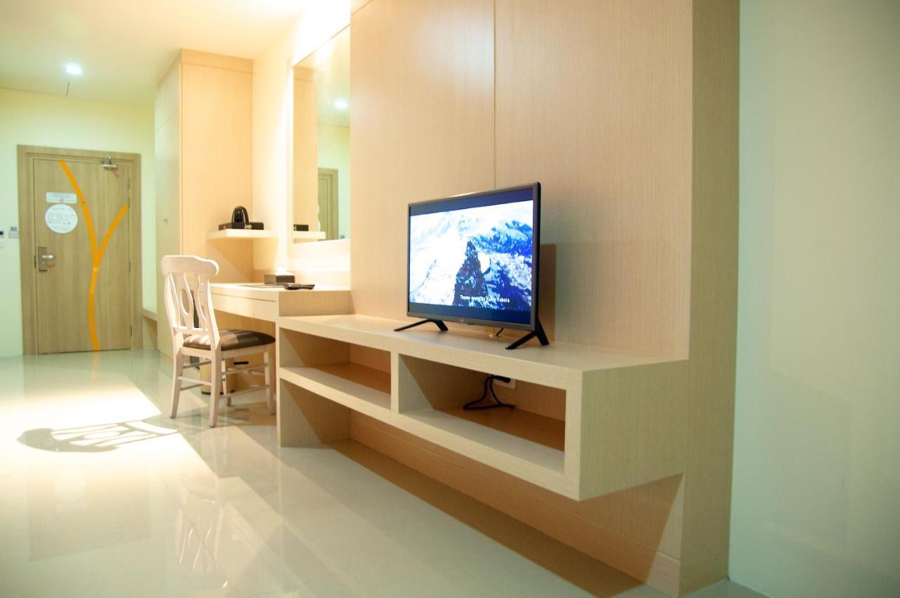 Jolly Suites&Spa Petkasem Haōhng Khēm 외부 사진